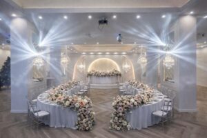 Банкетные залы Аманд Холл с видом на Неву в СПб