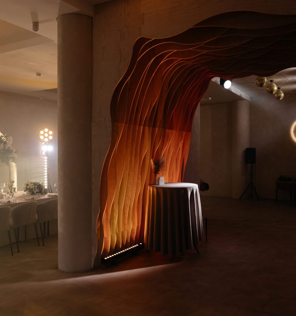 Банкетные залы Аманд Холл с видом на Неву в СПб